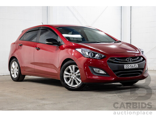 12/2014 Hyundai I30 Trophy GD MY14 5D Hatchback Red 1.8L