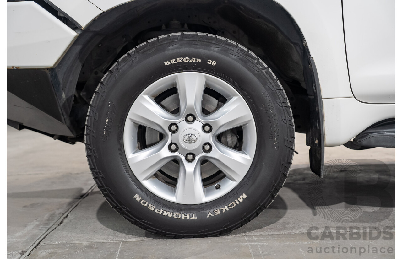 08/2011 Toyota Landcruiser Prado GXL (4x4) KDJ150R 4d Wagon Arctic White Turbo Diesel 3.0L