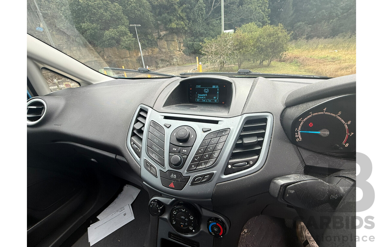 09/2013 Ford Fiesta LX FWD WT 5D Hatchback Blue 1.6L