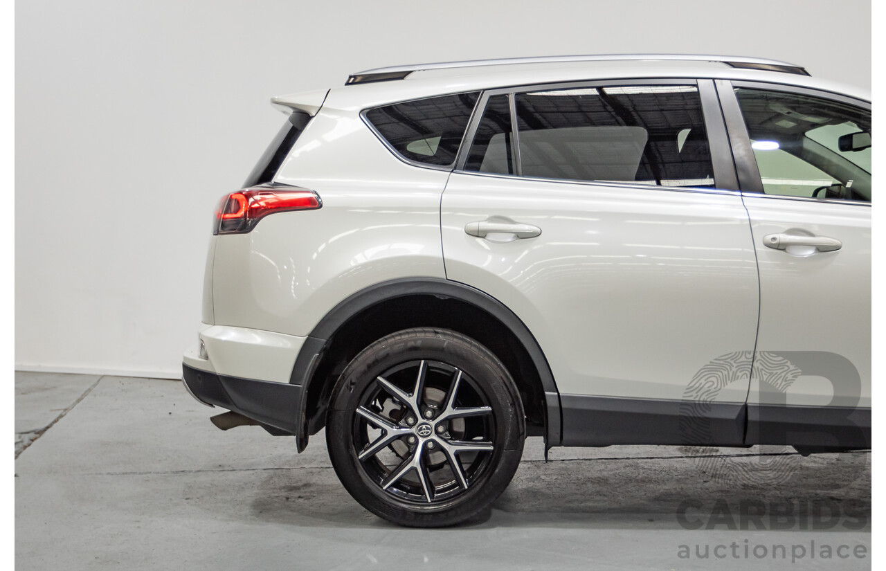 07/2018 Toyota Rav4 GXL ZSA42R MY16 4D Wagon Glacier White