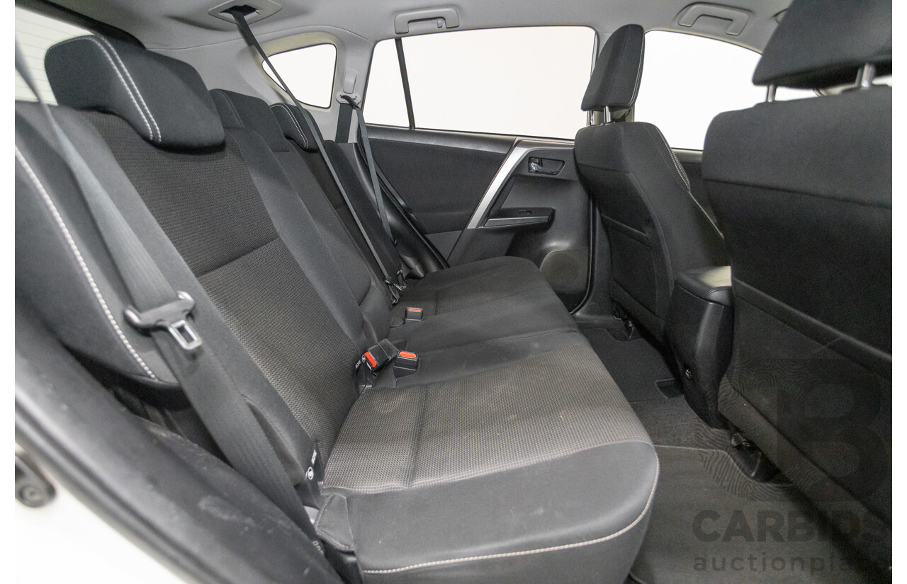 07/2018 Toyota Rav4 GXL ZSA42R MY16 4D Wagon Glacier White