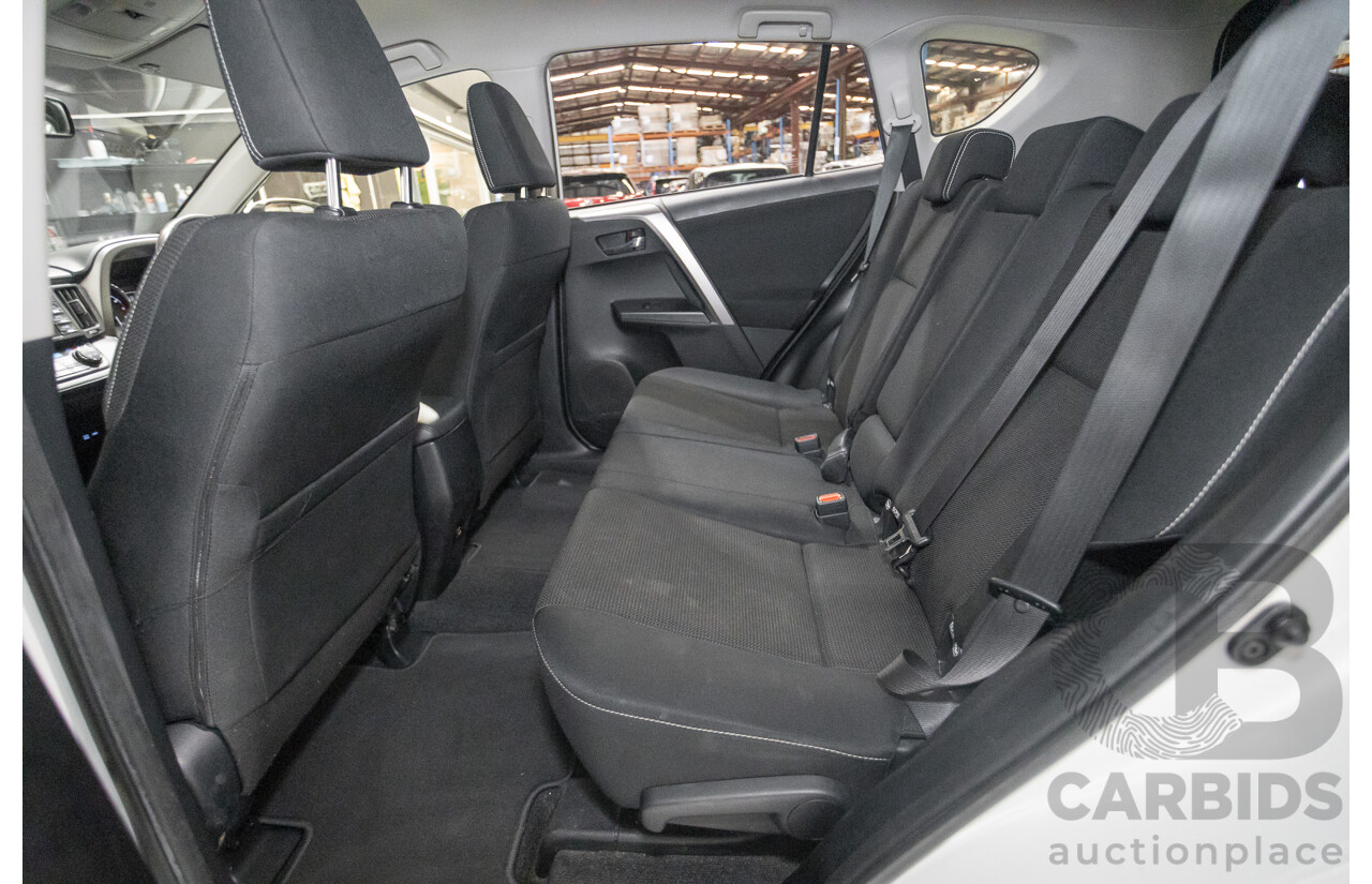 07/2018 Toyota Rav4 GXL ZSA42R MY16 4D Wagon Glacier White