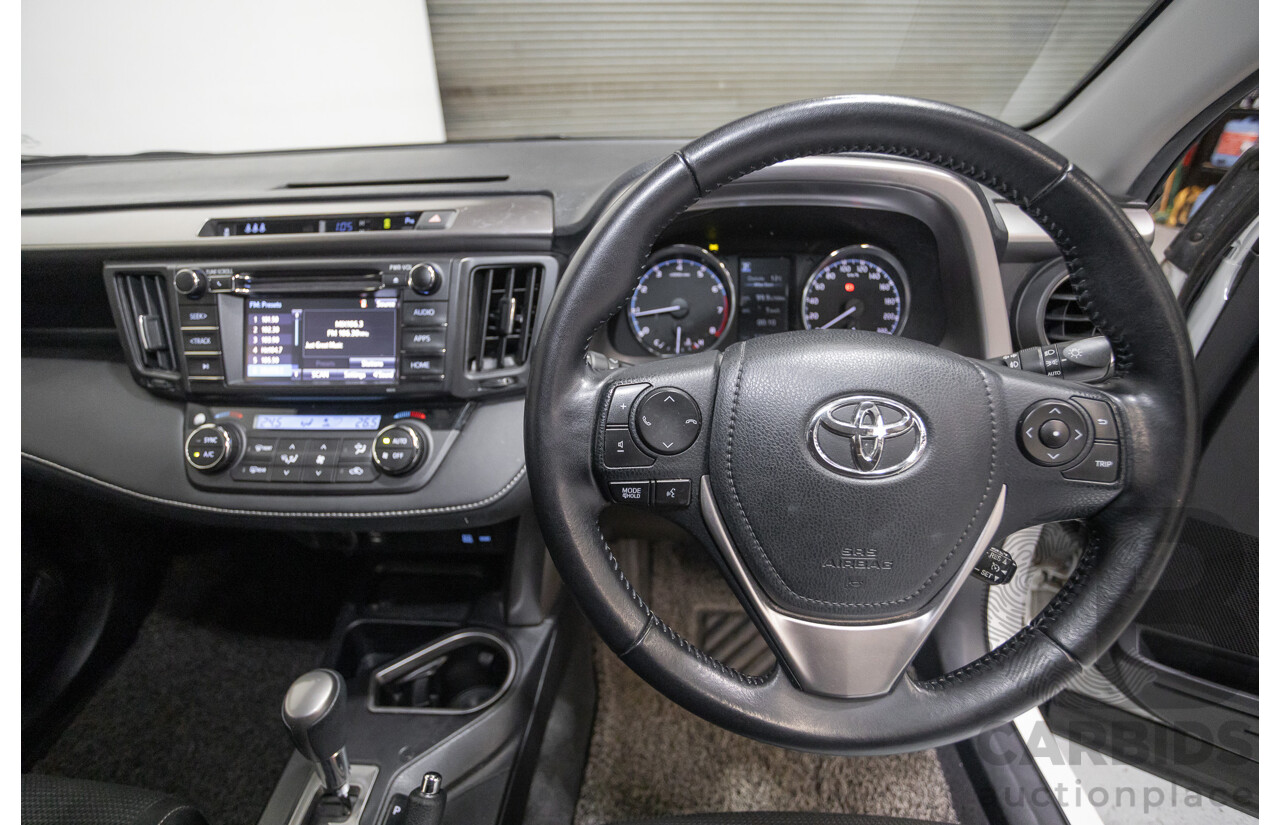 07/2018 Toyota Rav4 GXL ZSA42R MY16 4D Wagon Glacier White