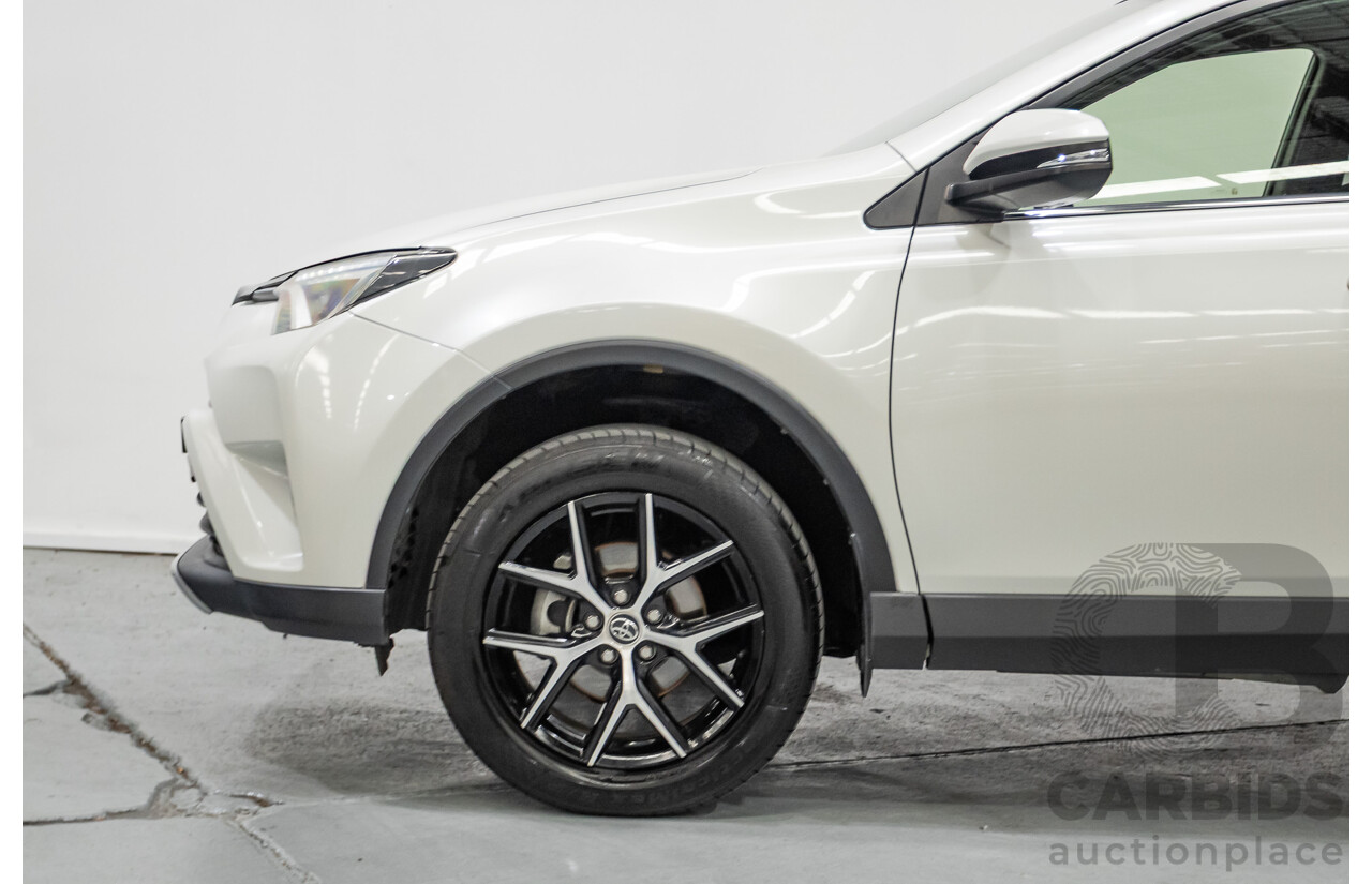 07/2018 Toyota Rav4 GXL ZSA42R MY16 4D Wagon Glacier White
