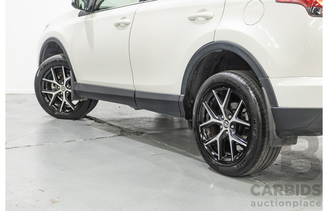 07/2018 Toyota Rav4 GXL ZSA42R MY16 4D Wagon Glacier White