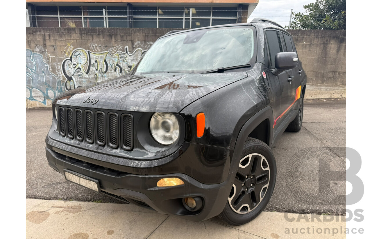 03/2017 Jeep Renegade TRAILHAWK AWD BU 4D Wagon Black 2.4L