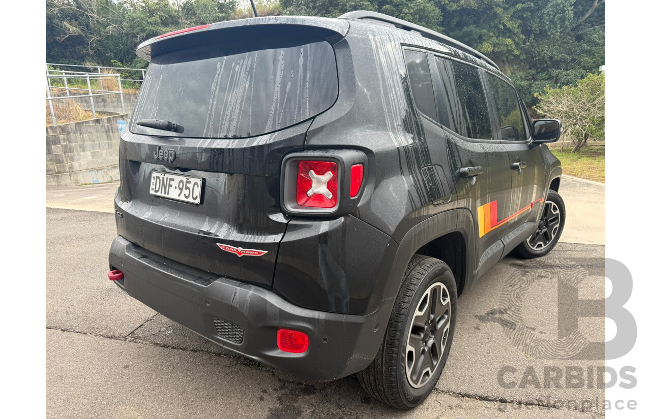 03/2017 Jeep Renegade TRAILHAWK AWD BU 4D Wagon Black 2.4L