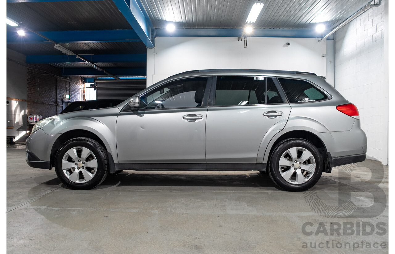 03/2010 Subaru Outback 2.5i AWD MY10 4d Wagon Silver 2.5L