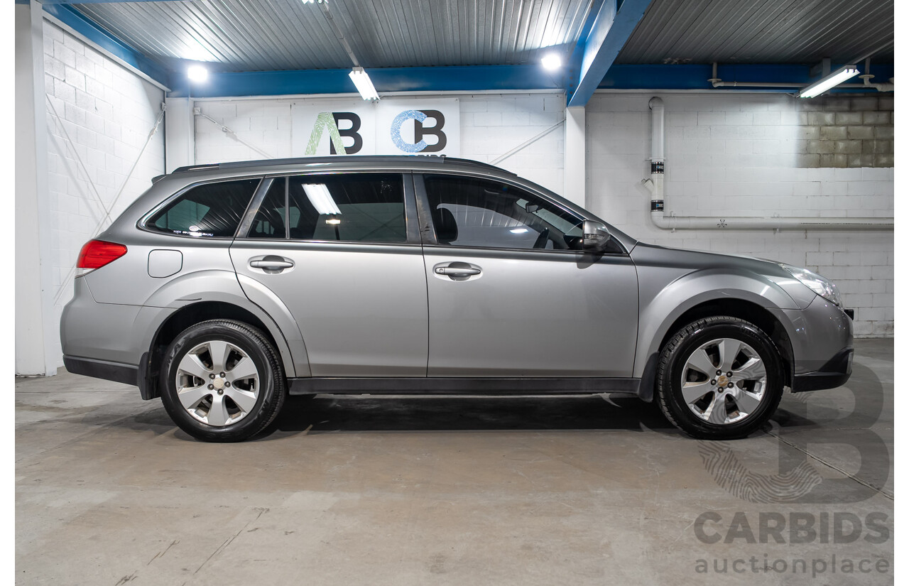 03/2010 Subaru Outback 2.5i AWD MY10 4d Wagon Silver 2.5L