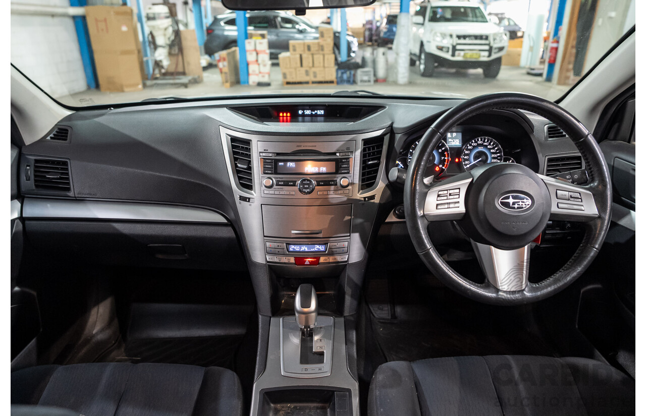 03/2010 Subaru Outback 2.5i AWD MY10 4d Wagon Silver 2.5L