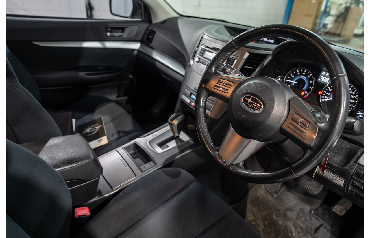 03/2010 Subaru Outback 2.5i AWD MY10 4d Wagon Silver 2.5L