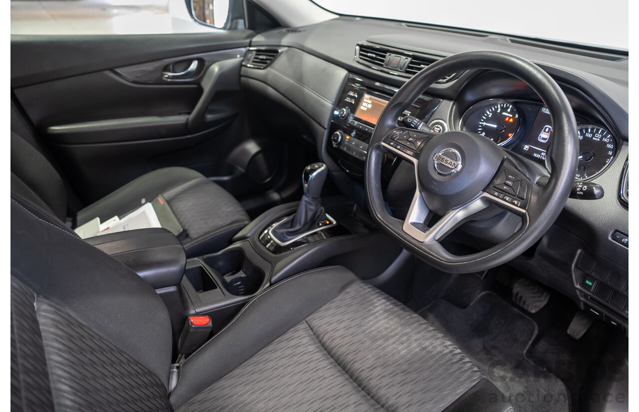 04/2019 Nissan X-Trail ST T32 SERIES 2 4D Wagon Grey 2.5L