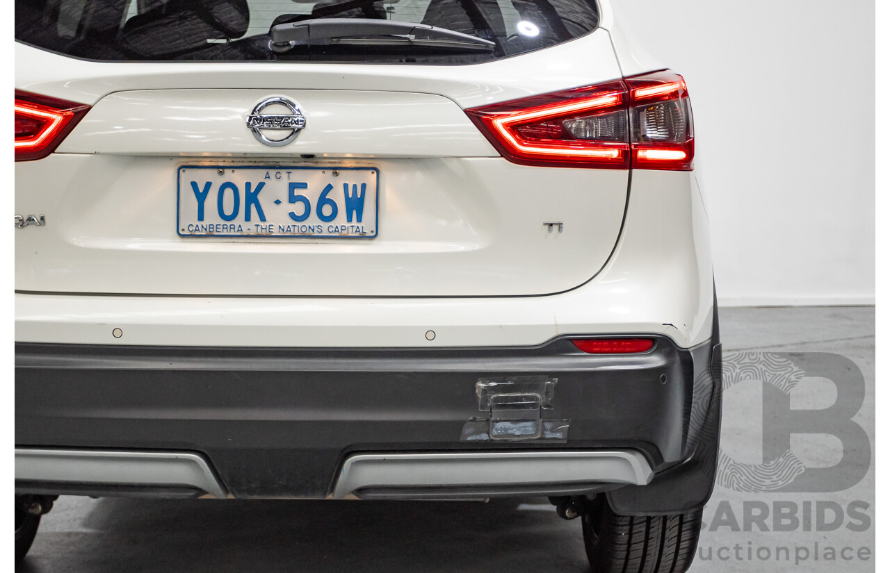 12/2018 Nissan Qashqai Ti J11 MY18 4D Wagon White 2.0L