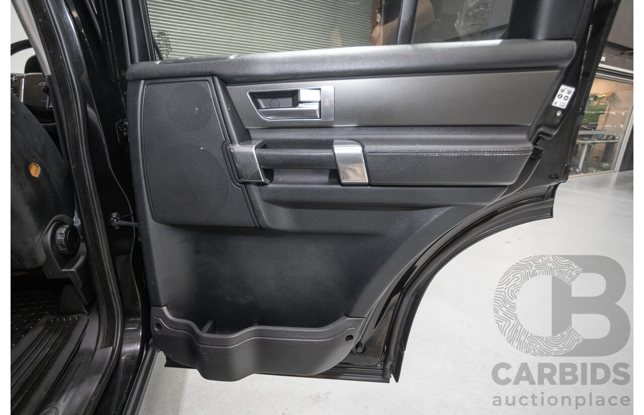 11/2014 Land Rover Discovery 3.0 TDV6 (4x4) MY15 4D Wagon Santorini Black Metallic Turbo Diesel 3.0L - 7 Seater