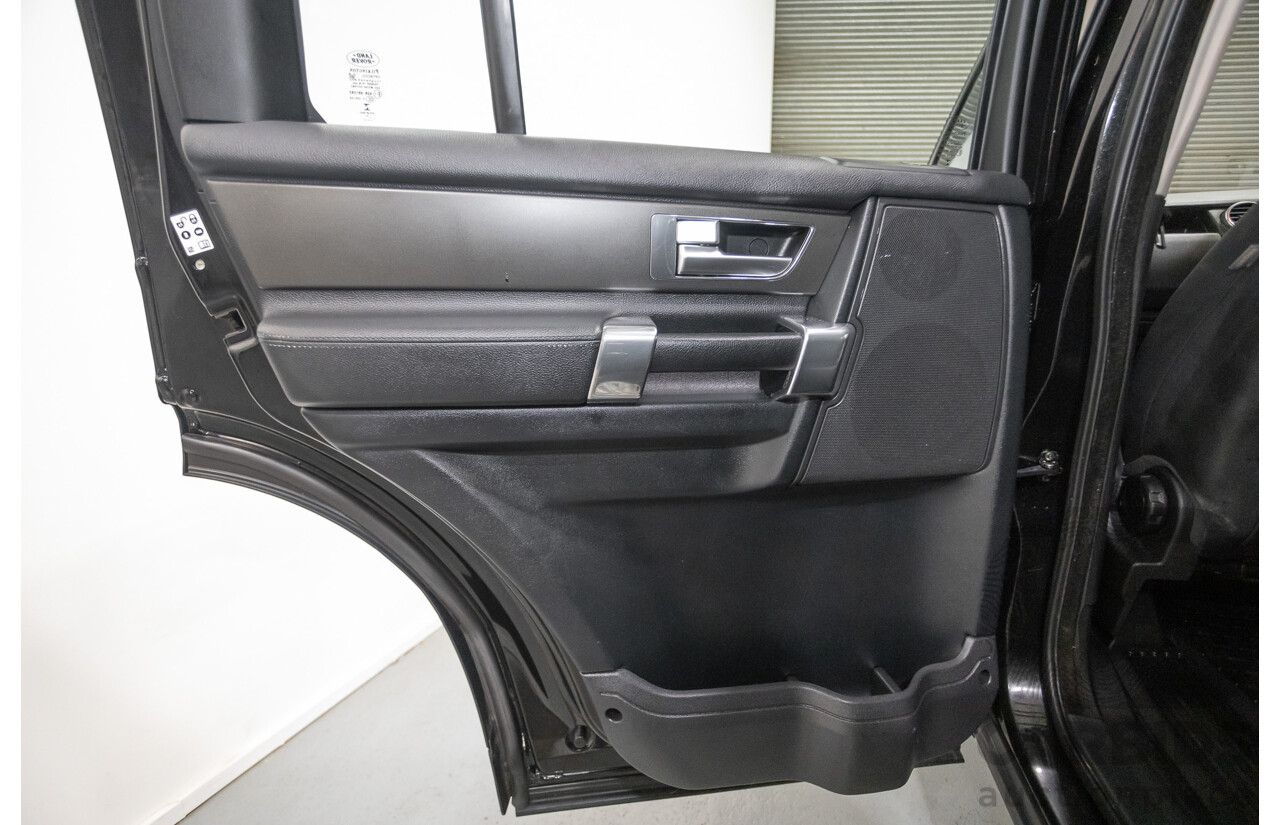 11/2014 Land Rover Discovery 3.0 TDV6 (4x4) MY15 4D Wagon Santorini Black Metallic Turbo Diesel 3.0L - 7 Seater