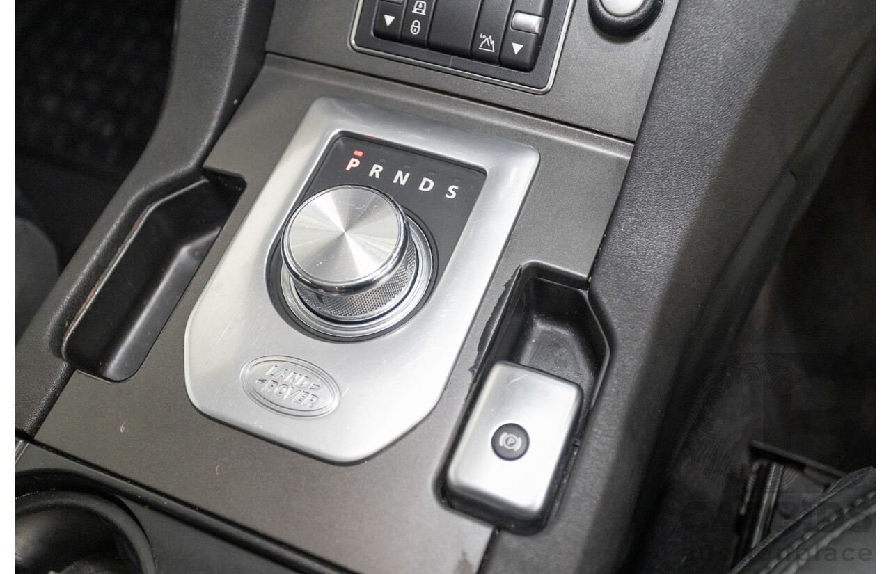 11/2014 Land Rover Discovery 3.0 TDV6 (4x4) MY15 4D Wagon Santorini Black Metallic Turbo Diesel 3.0L - 7 Seater