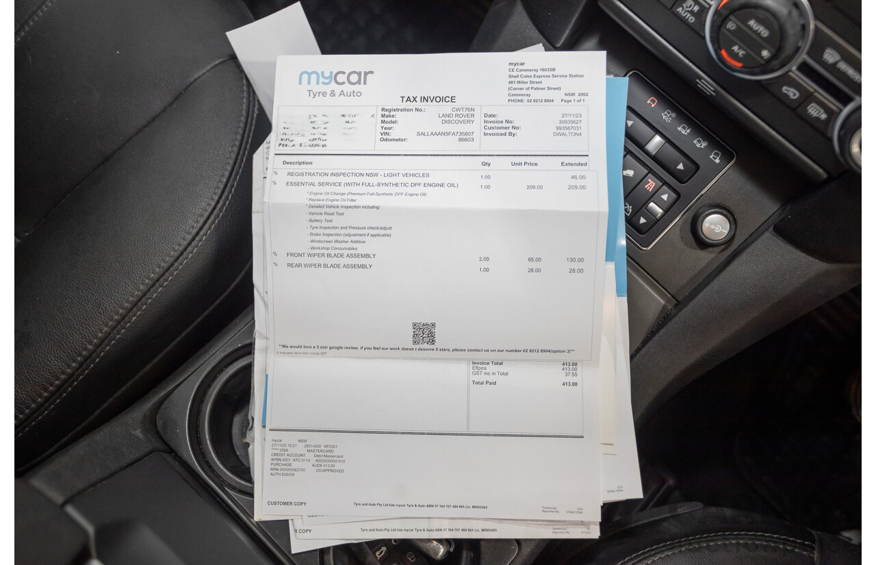 11/2014 Land Rover Discovery 3.0 TDV6 (4x4) MY15 4D Wagon Santorini Black Metallic Turbo Diesel 3.0L - 7 Seater