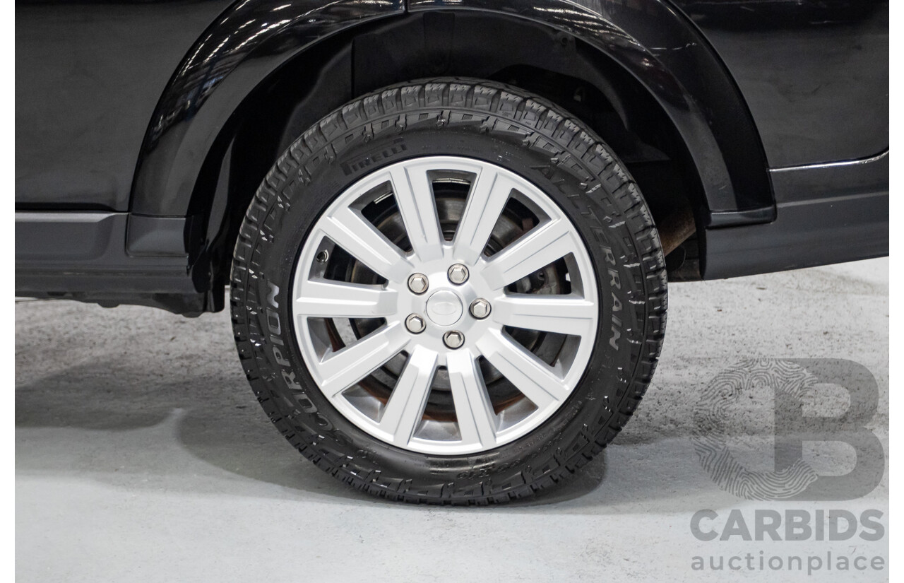 11/2014 Land Rover Discovery 3.0 TDV6 (4x4) MY15 4D Wagon Santorini Black Metallic Turbo Diesel 3.0L - 7 Seater