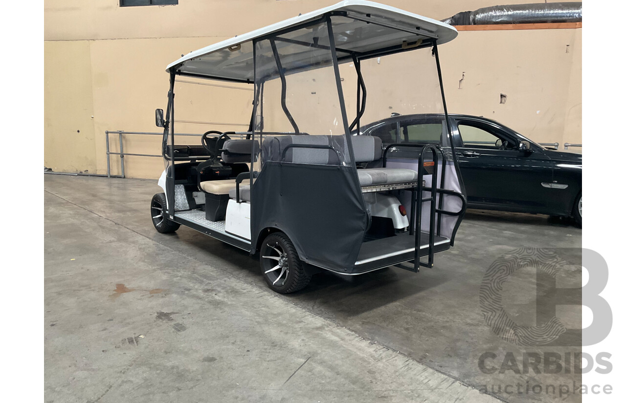 Six-Seater Electric Golf Buggy