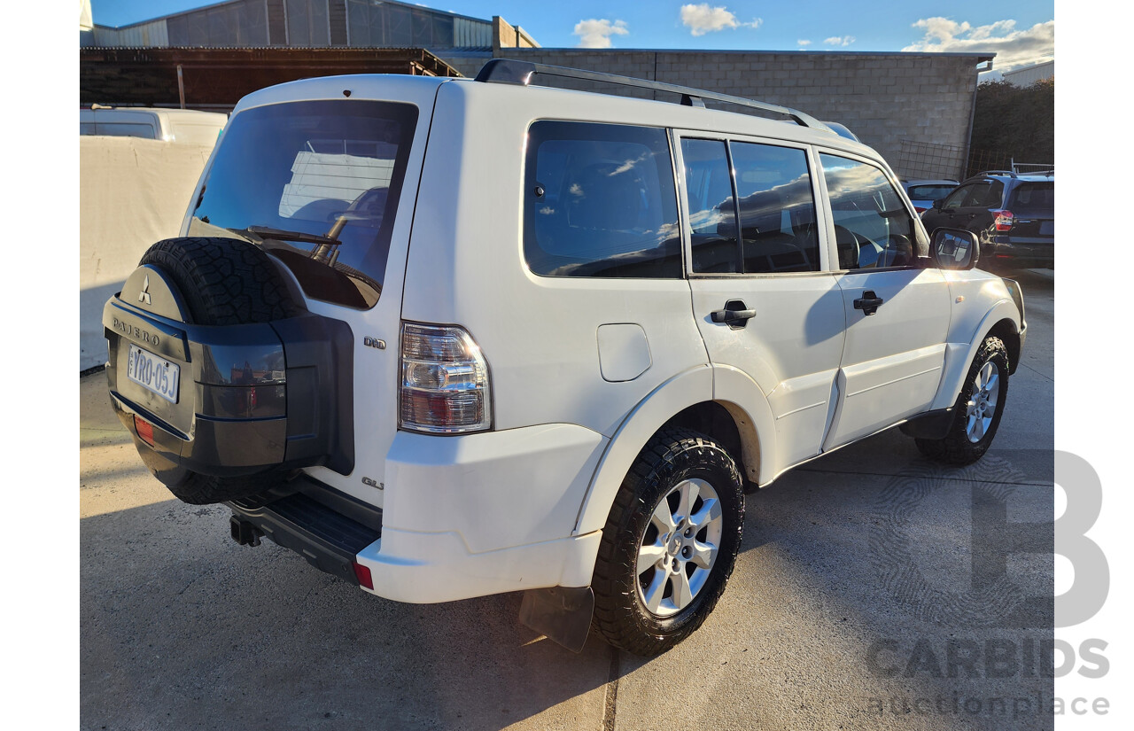 07/2010 Mitsubishi Pajero GLX LWB (4x4) NT MY10 4d Wagon White 3.2L