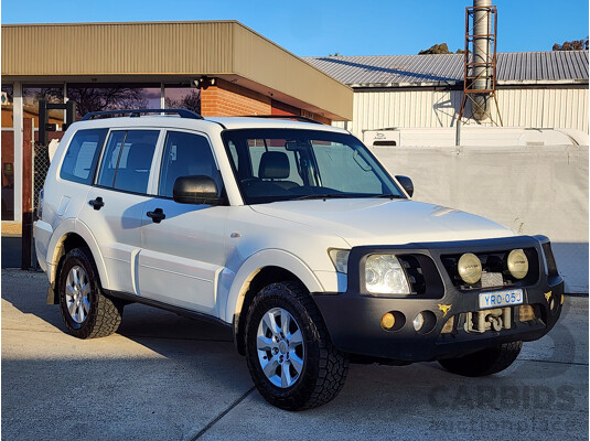 07/2010 Mitsubishi Pajero GLX LWB (4x4) NT MY10 4d Wagon White 3.2L