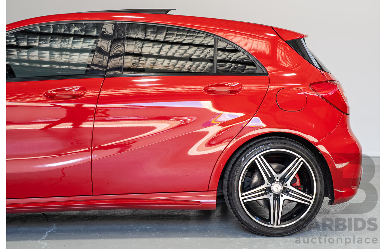 03/2014 Mercedes-Benz A250 Sport 176 MY14 5d Hatchback Red Turbo 2.0L