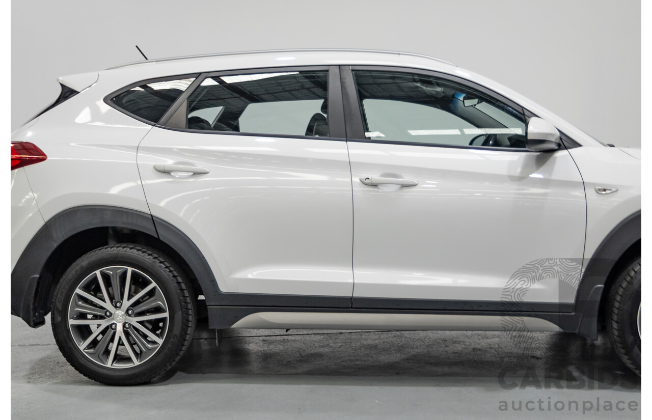 9/2016 Hyundai Tucson Active X TL 4d Wagon Pure White 2.0L
