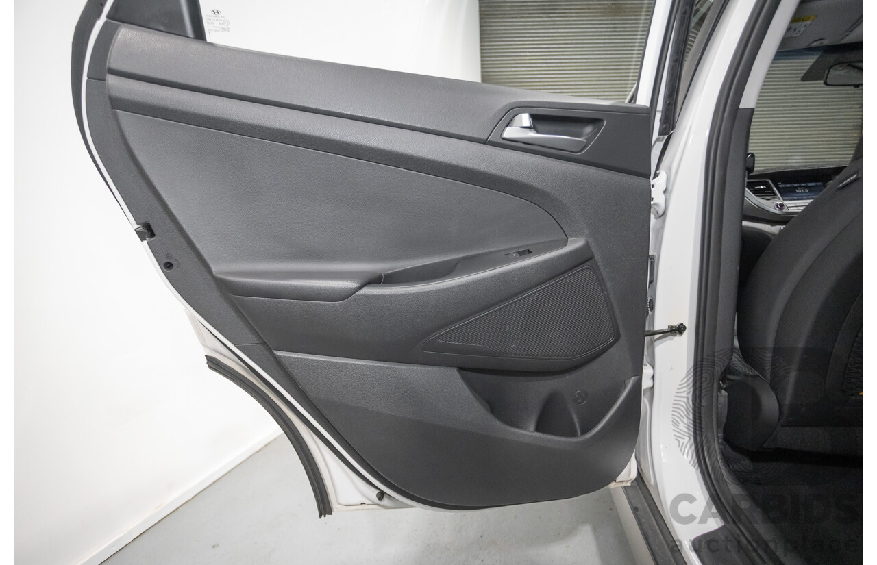 9/2016 Hyundai Tucson Active X TL 4d Wagon Pure White 2.0L