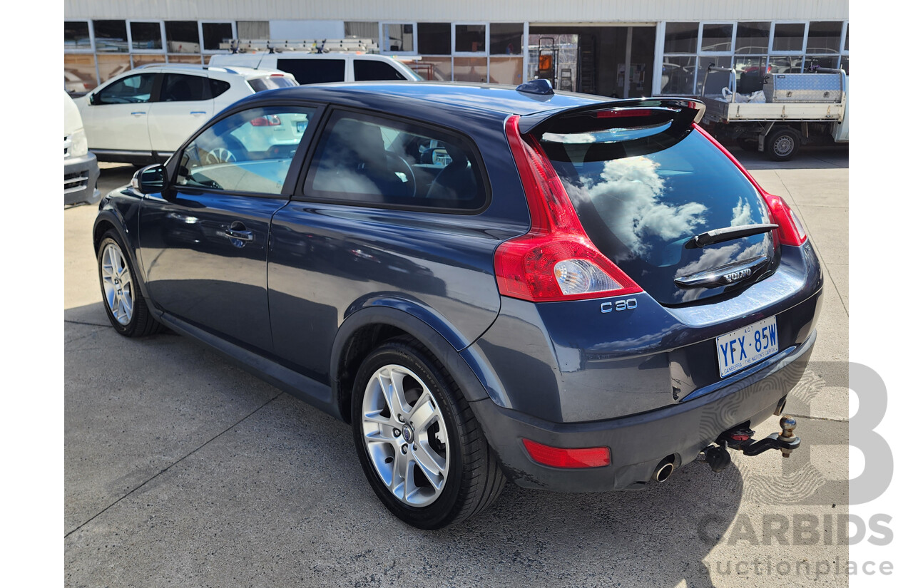 05/2007 Volvo C30 T5  3d Hatchback Blue 2.5L