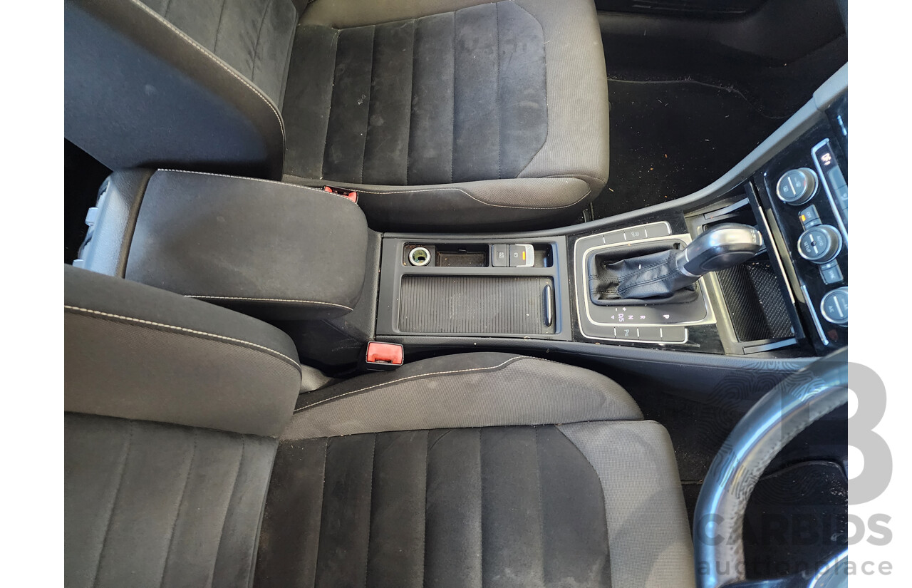 06/2013 Volkswagen Golf 103 TSI Highline AU 5d Hatchback Blue 1.4L