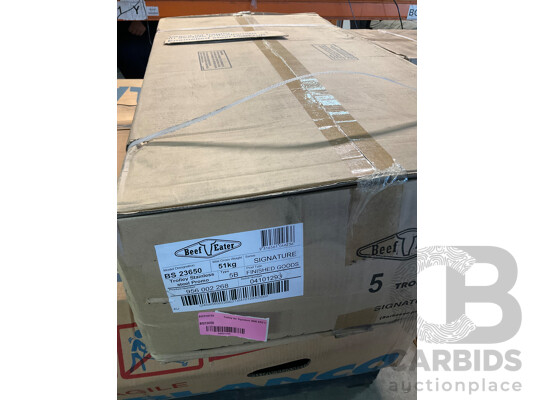 BEEF EATER Trolley for Signature 3000 BBQ (BS23620)