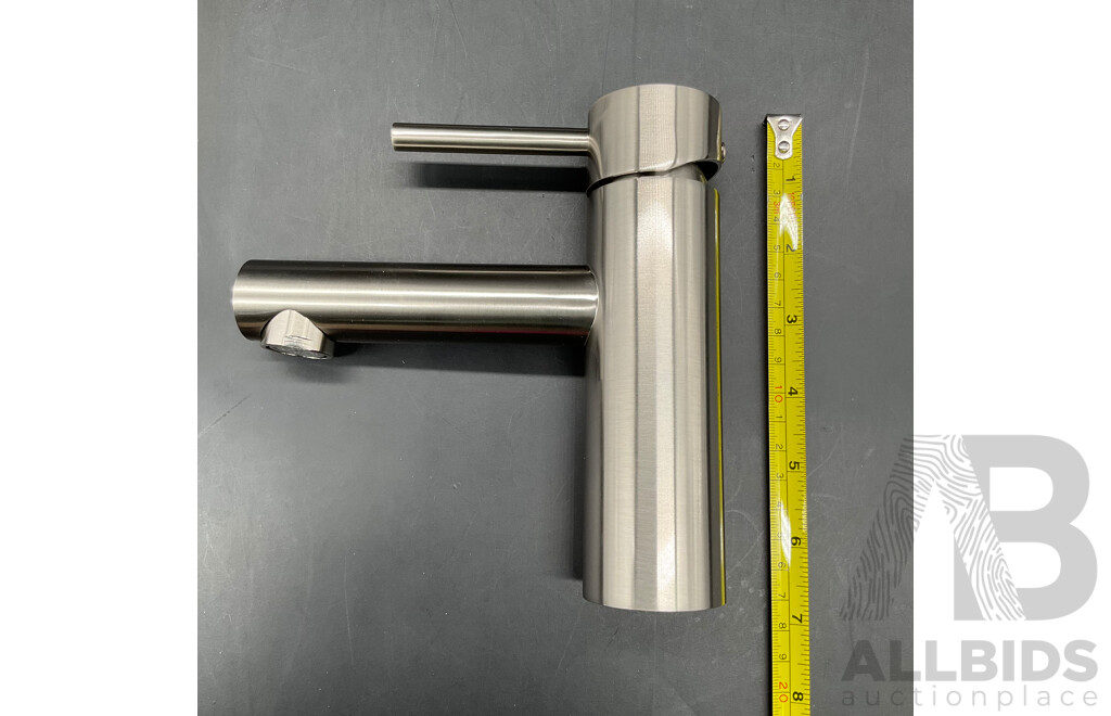 BAD Und KUCHE Basin Mixer (BKM203-BN) - Lot of 2
