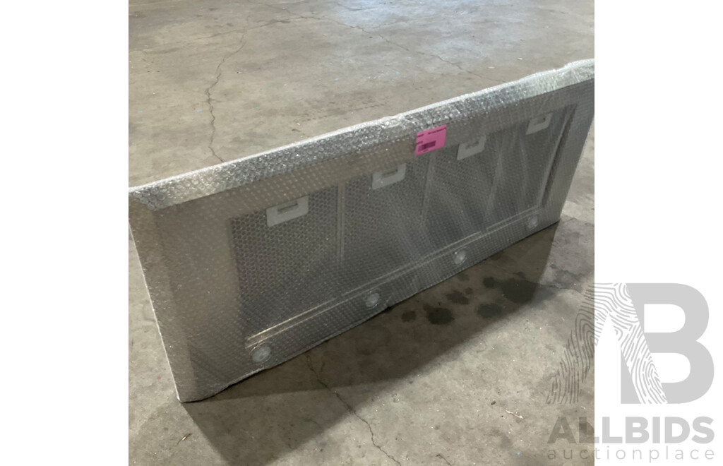 ILVE AGENCY 120cm Canopy Rangehood (X400/120)