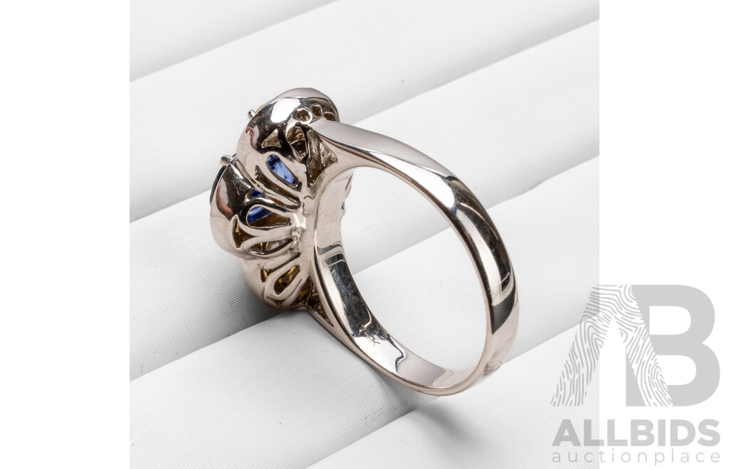 14ct White Gold Engagement Ring with Ceylon Sapphire & Diamonds with Valuation - Size N