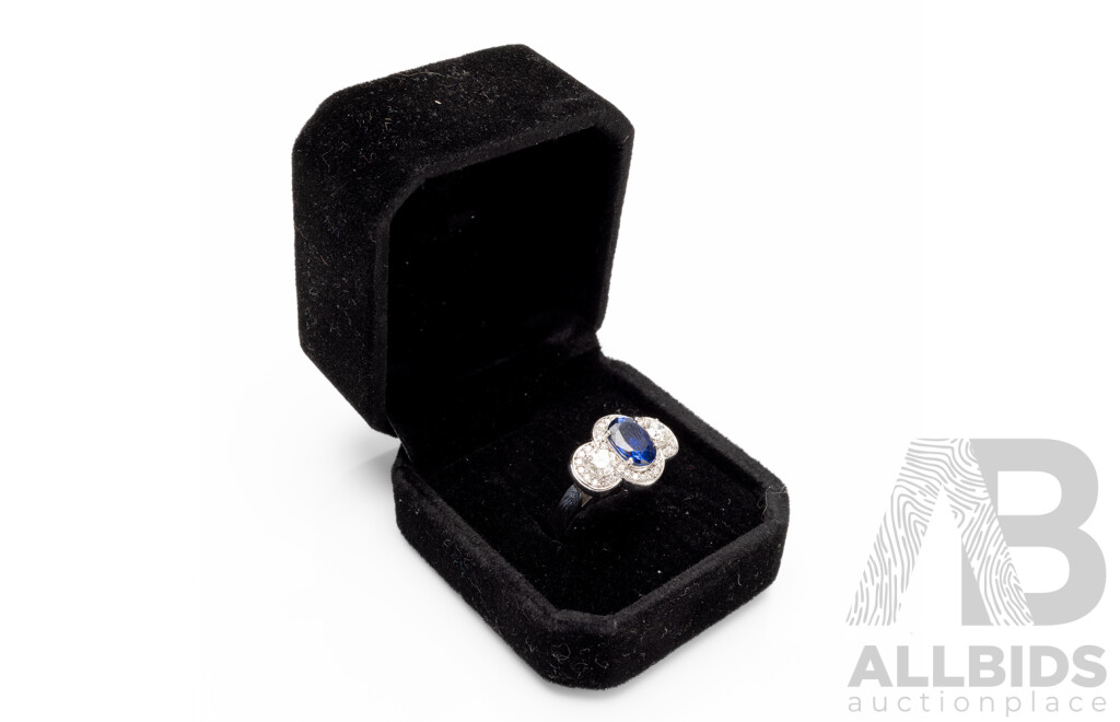14ct White Gold Engagement Ring with Ceylon Sapphire & Diamonds with Valuation - Size N
