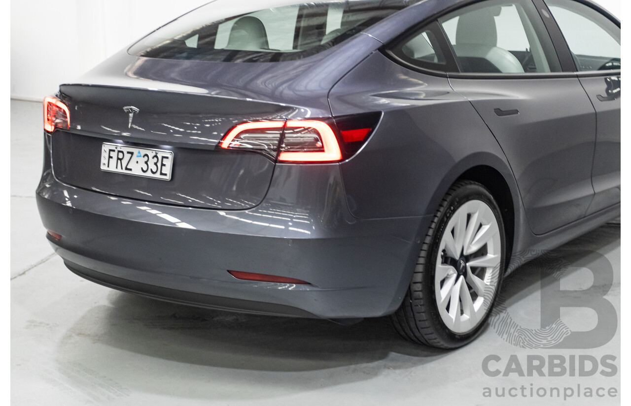 4/2022 Tesla Model 3 MY22 4d Sedan Midnight Silver Metallic - Dedicated Electric EV 208kW