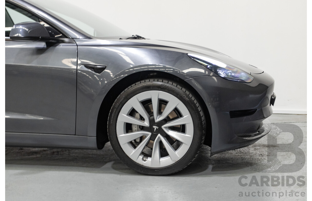 4/2022 Tesla Model 3 MY22 4d Sedan Midnight Silver Metallic - Dedicated Electric EV 208kW