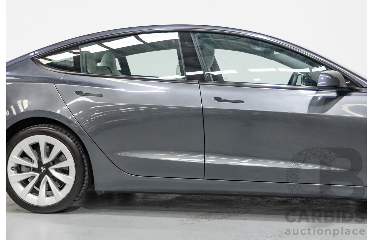 4/2022 Tesla Model 3 MY22 4d Sedan Midnight Silver Metallic - Dedicated Electric EV 208kW
