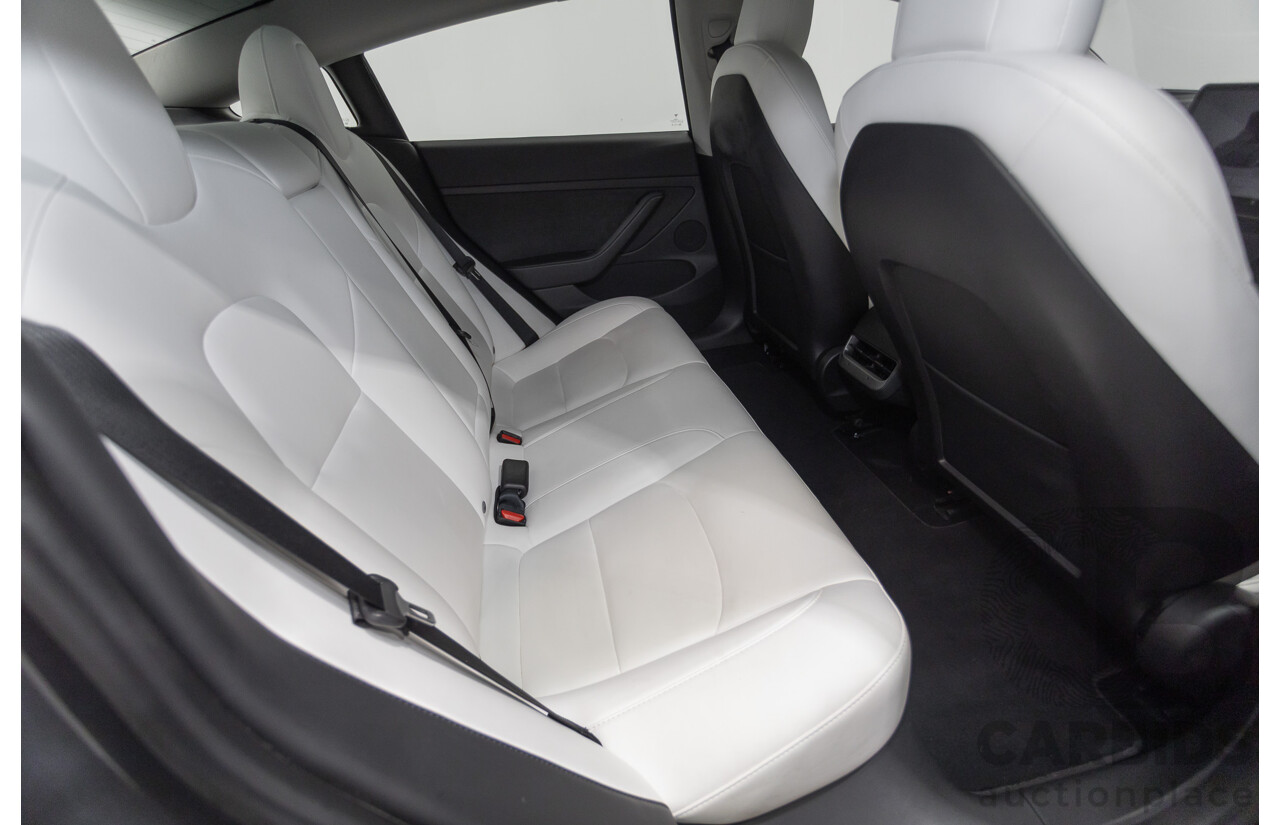 4/2022 Tesla Model 3 MY22 4d Sedan Midnight Silver Metallic - Dedicated Electric EV 208kW