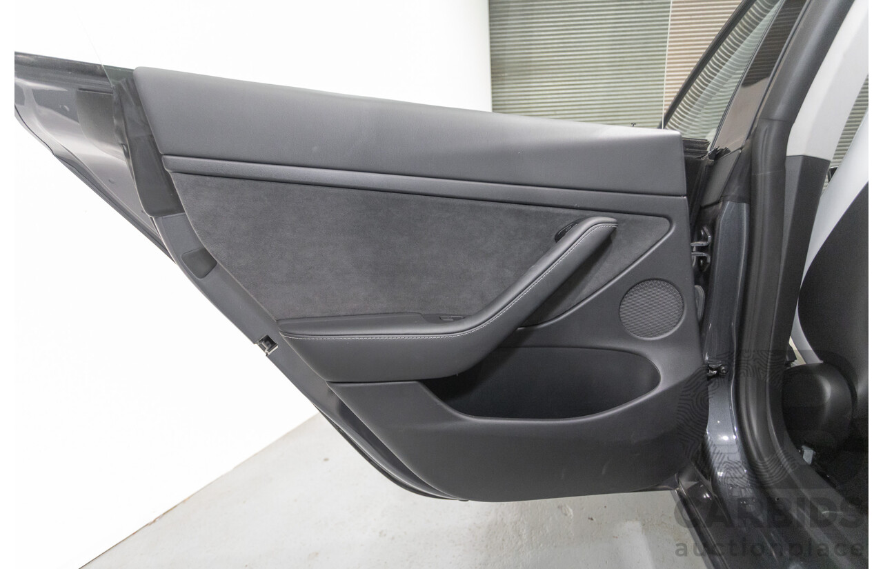 4/2022 Tesla Model 3 MY22 4d Sedan Midnight Silver Metallic - Dedicated Electric EV 208kW