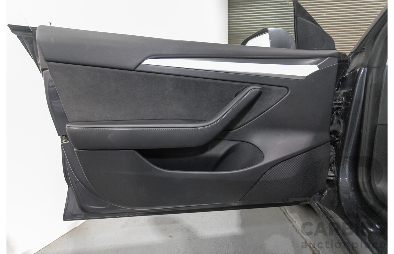 4/2022 Tesla Model 3 MY22 4d Sedan Midnight Silver Metallic - Dedicated Electric EV 208kW