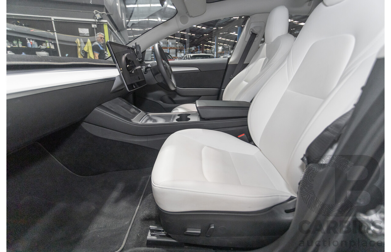 4/2022 Tesla Model 3 MY22 4d Sedan Midnight Silver Metallic - Dedicated Electric EV 208kW