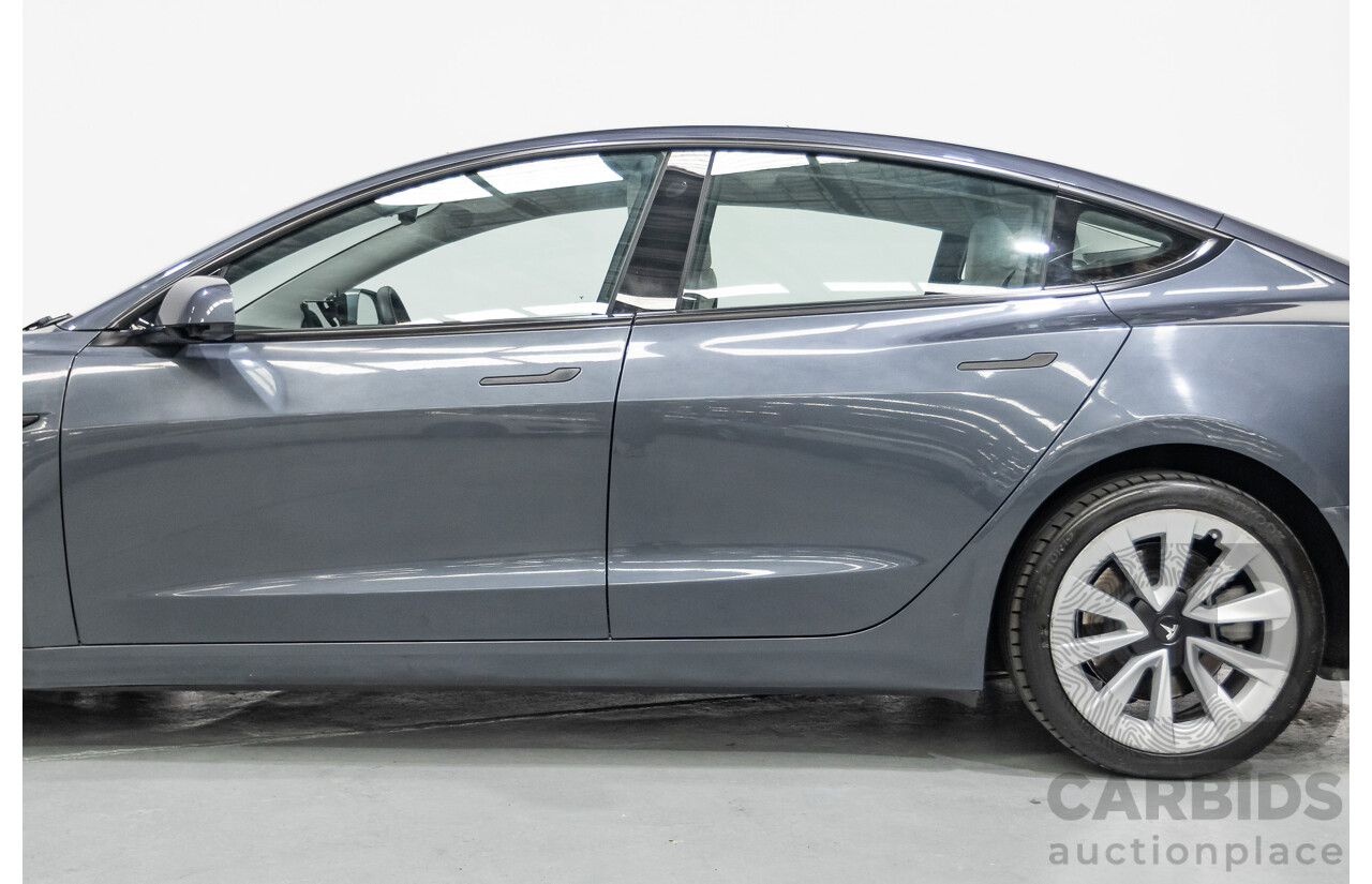 4/2022 Tesla Model 3 MY22 4d Sedan Midnight Silver Metallic - Dedicated Electric EV 208kW