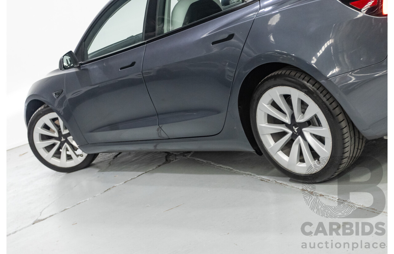 4/2022 Tesla Model 3 MY22 4d Sedan Midnight Silver Metallic - Dedicated Electric EV 208kW
