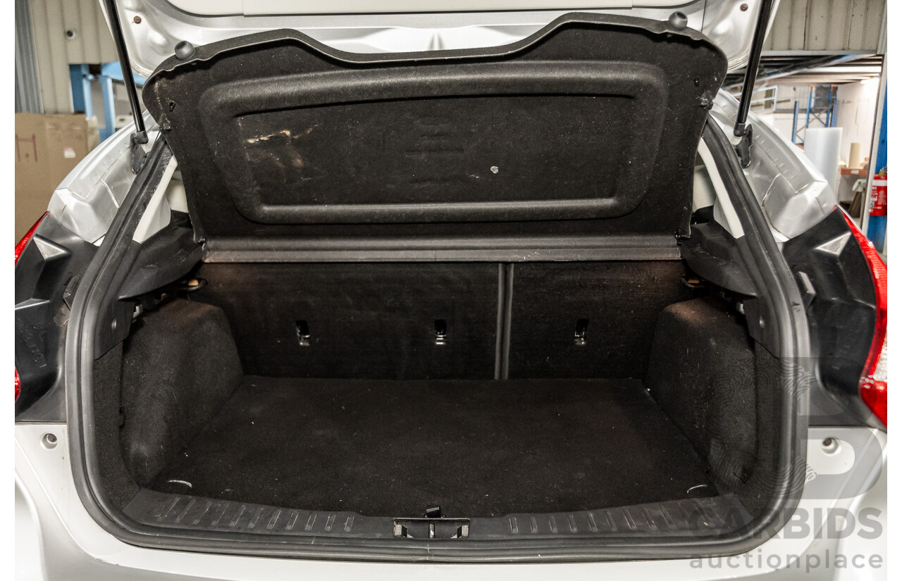 02/2014 Ford Focus Ambiente LW MK2 Upgrade 5D Hatchback Silver 1.6L