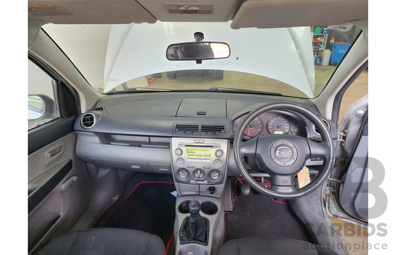 01/2005 Mazda Mazda2 NEO DY 5d Hatchback Silver 1.5L
