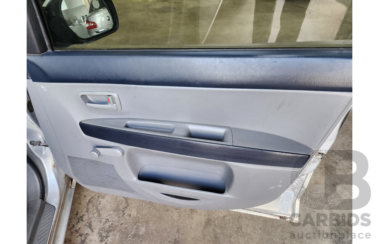 01/2005 Mazda Mazda2 NEO DY 5d Hatchback Silver 1.5L