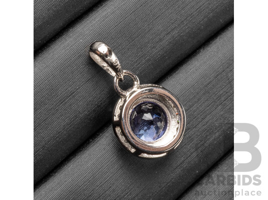9ct White Gold Tanzanite & Diamond Pendant - 1.23gms