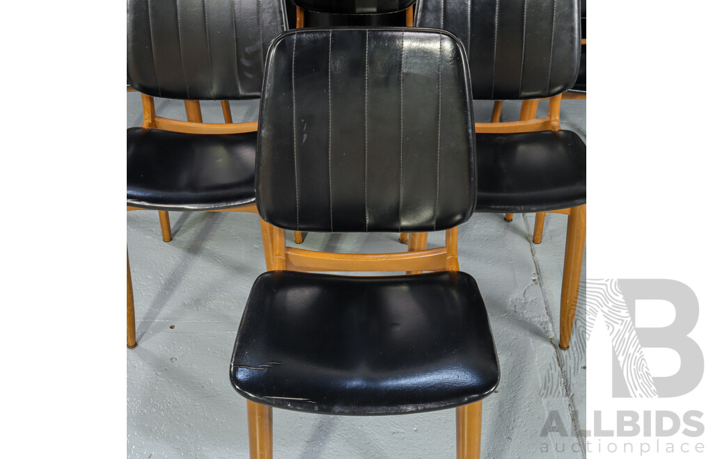 Vintage Teak Extension Dining Table with Six Upholstered Chairs by Kinross Fine Furniture