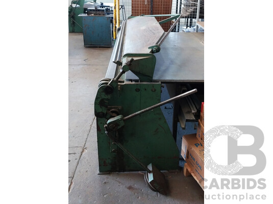 Folder 2400mm Folds Up to 1mm